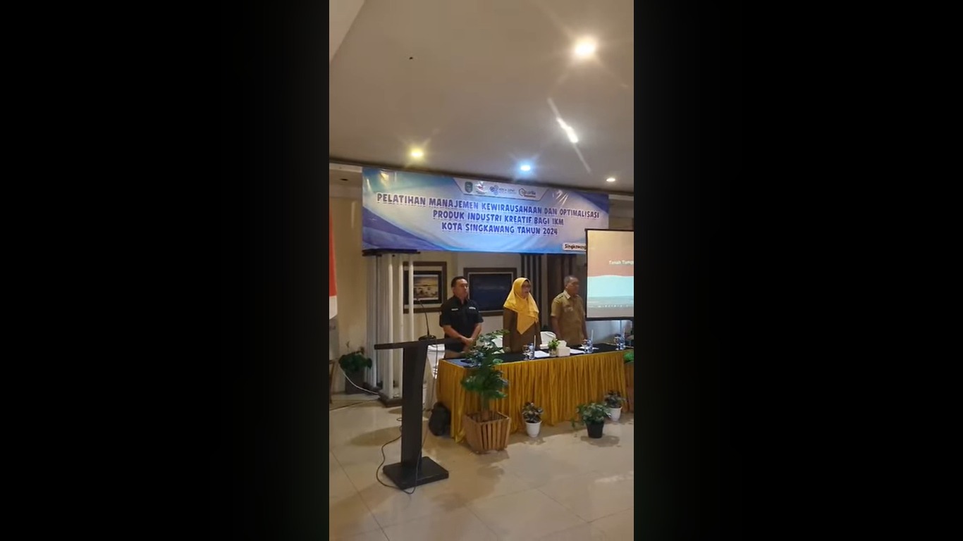 Pelatihan Manajemen Kewirausahaan & Optimalisasi Pemasaran Produk Industri Kreatif Bagi IKM Sektor Kriya Kota Singkawang